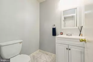 5565 Peppercorn Dr, Burke, VA 22015 - Photo 3