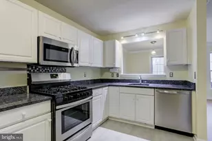 6606 Netties Ln, Alexandria, VA 22315 - Photo 13