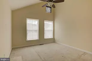 6606 Netties Ln, Alexandria, VA 22315 - Photo 15