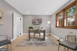 10429 Headly Ct, Fairfax, VA 22032 - Photo 17