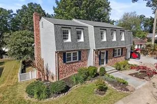 10429 Headly Ct, Fairfax, VA 22032 - Photo 3