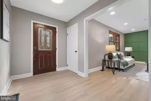 10429 Headly Ct, Fairfax, VA 22032 - Photo 9