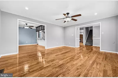 7201 Neaptide Lane, Burke, VA 22015 - Photo 5