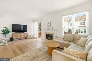 7514 Lamoyne Ct, Alexandria, VA 22315 - Photo 5