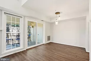 1365 Garden Wall Cir, Reston, VA 20194 - Photo 11