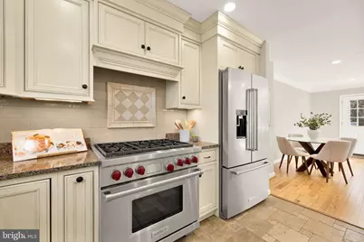 6068 Hardwick Place, Falls Church, VA 22041 - Photo 7