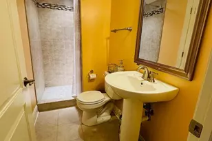 6413 Divine St, McLean, VA 22101 - Photo 47