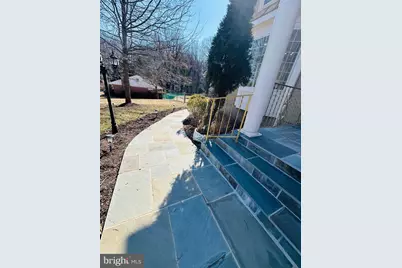 6413 Divine Street, McLean, VA 22101 - Photo 3