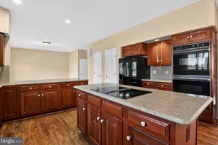 7204 Quiet Cove, Annandale, VA 22003 - Photo 23