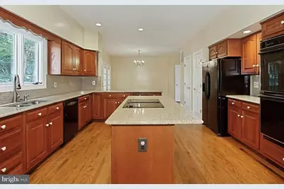 7204 Quiet Cove, Annandale, VA 22003 - Photo 11