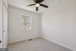 9662 Westport Ln, Burke, VA 22015 - Photo 17