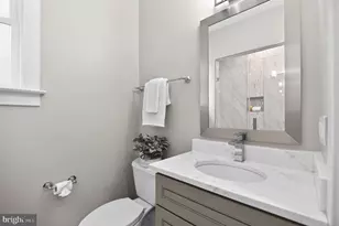 6506 Chesterfield Ave, McLean, VA 22101 - Photo 15