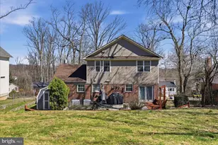 7309 Woodley Pl, Falls Church, VA 22046 - Photo 39