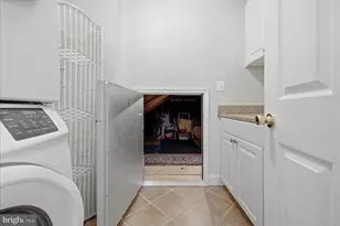 7309 Woodley Pl, Falls Church, VA 22046 - Photo 31