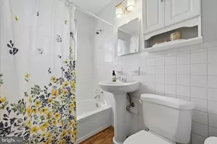 7309 Woodley Pl, Falls Church, VA 22046 - Photo 15