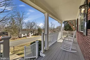 7309 Woodley Pl, Falls Church, VA 22046 - Photo 3