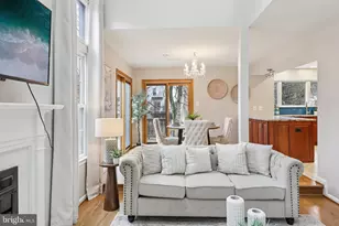 8413 Hollis Ln, Vienna, VA 22182 - Photo 5