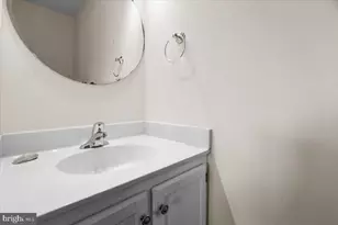 6511 Old Carriage Ln, Alexandria, VA 22315 - Photo 15