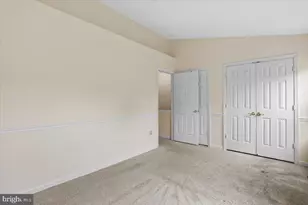 6511 Old Carriage Ln, Alexandria, VA 22315 - Photo 3