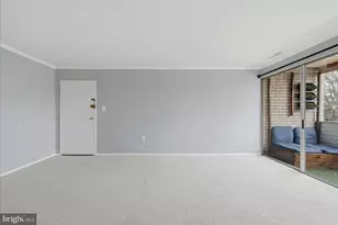 5608 Bloomfield Dr, Alexandria, VA 22312 - Photo 3