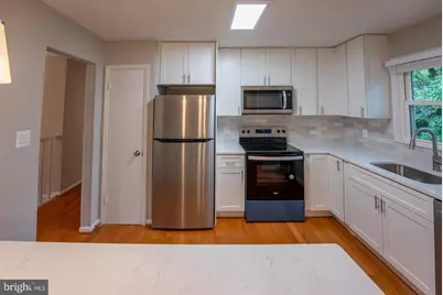 5629 Signal Point Court, Burke, VA 22015 - Photo 9