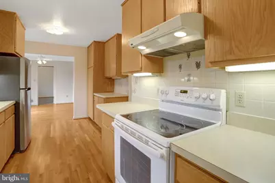 4111 Wynnwood Drive, Annandale, VA 22003 - Photo 7