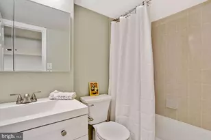 9101 Old Keene Mill Rd, Springfield, VA 22152 - Photo 21