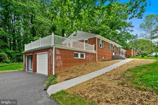 9101 Old Keene Mill Rd, Springfield, VA 22152 - Photo 3