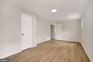 9101 Old Keene Mill Rd, Springfield, VA 22152 - Photo 13