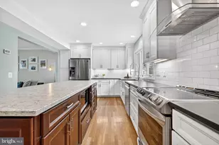 8620 Fort Hunt Rd, Alexandria, VA 22308 - Photo 9