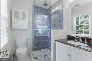 6607 Tina Ln, McLean, VA 22101 - Photo 23