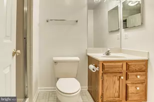 13900 Winding Ridge Ln, Centreville, VA 20121 - Photo 23