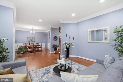 5575 James Young Way, Fairfax, VA 22032 - Photo 5