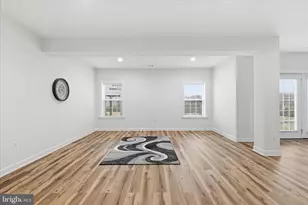 5575 James Young Wy, Fairfax, VA 22032 - Photo 37