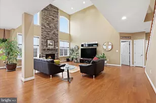 5575 James Young Wy, Fairfax, VA 22032 - Photo 17