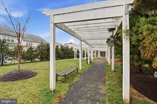 5575 James Young Wy, Fairfax, VA 22032 - Photo 55