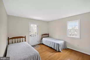 8624 Redwood Dr, Vienna, VA 22180 - Photo 21