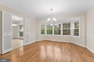 2302 Tanglevale Dr, Vienna, VA 22181 - Photo 17