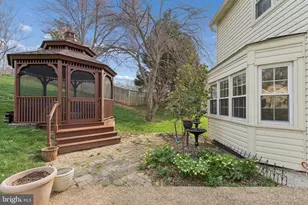 2302 Tanglevale Dr, Vienna, VA 22181 - Photo 51