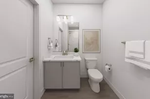 9475B Sprague Ave, Fairfax, VA 22031 - Photo 11