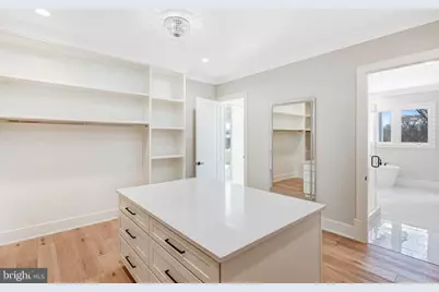 4304 Salina Court, Fairfax, VA 22030 - Photo 7