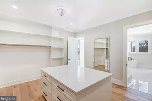 4304 Salina Ct, Fairfax, VA 22030 - Photo 7