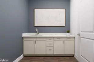 9475B Sprague Ave, Fairfax, VA 22031 - Photo 11