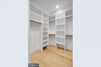 9341 Chestnut Knolls Drive, Fairfax, VA 22032 - Photo 15