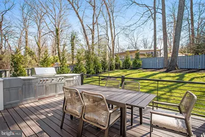 9341 Chestnut Knolls Drive, Fairfax, VA 22032 - Photo 9