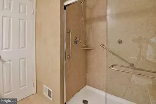 7140 Hamor Ln, Springfield, VA 22153 - Photo 21