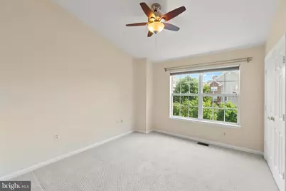 13058 Marcey Creek Road, Herndon, VA 20171 - Photo 15