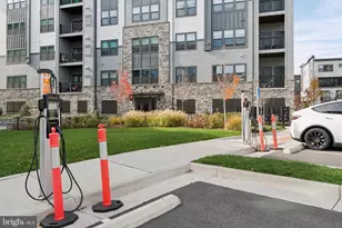 12875 Mosaic Pk Wy, Herndon, VA 20171 - Photo 23