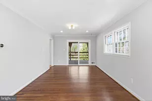 9116 Hamilton Dr, Fairfax, VA 22031 - Photo 15