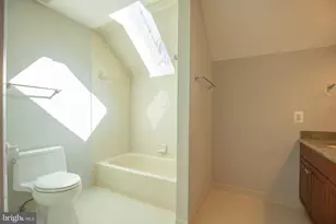 5925 Pocol Dr, Clifton, VA 20124 - Photo 37